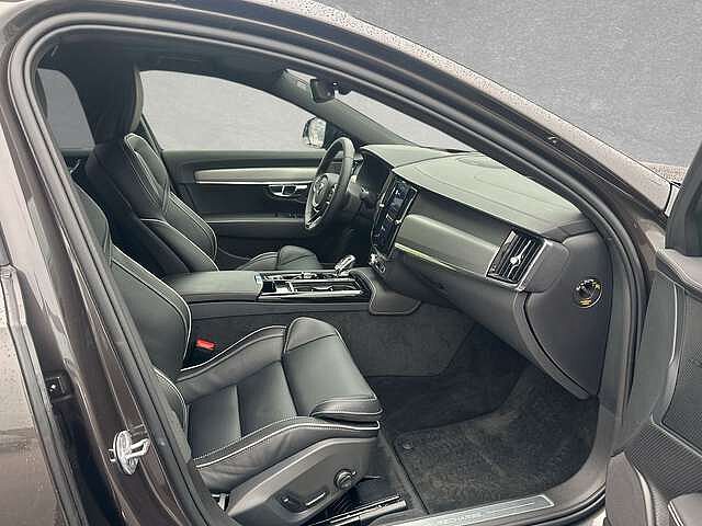 Volvo  T8 AWD Recharge Ultimate Dark ACC BLIS SD