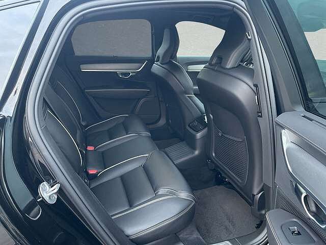 Volvo  T8 AWD Recharge Plus Dark ACC BLIS SD