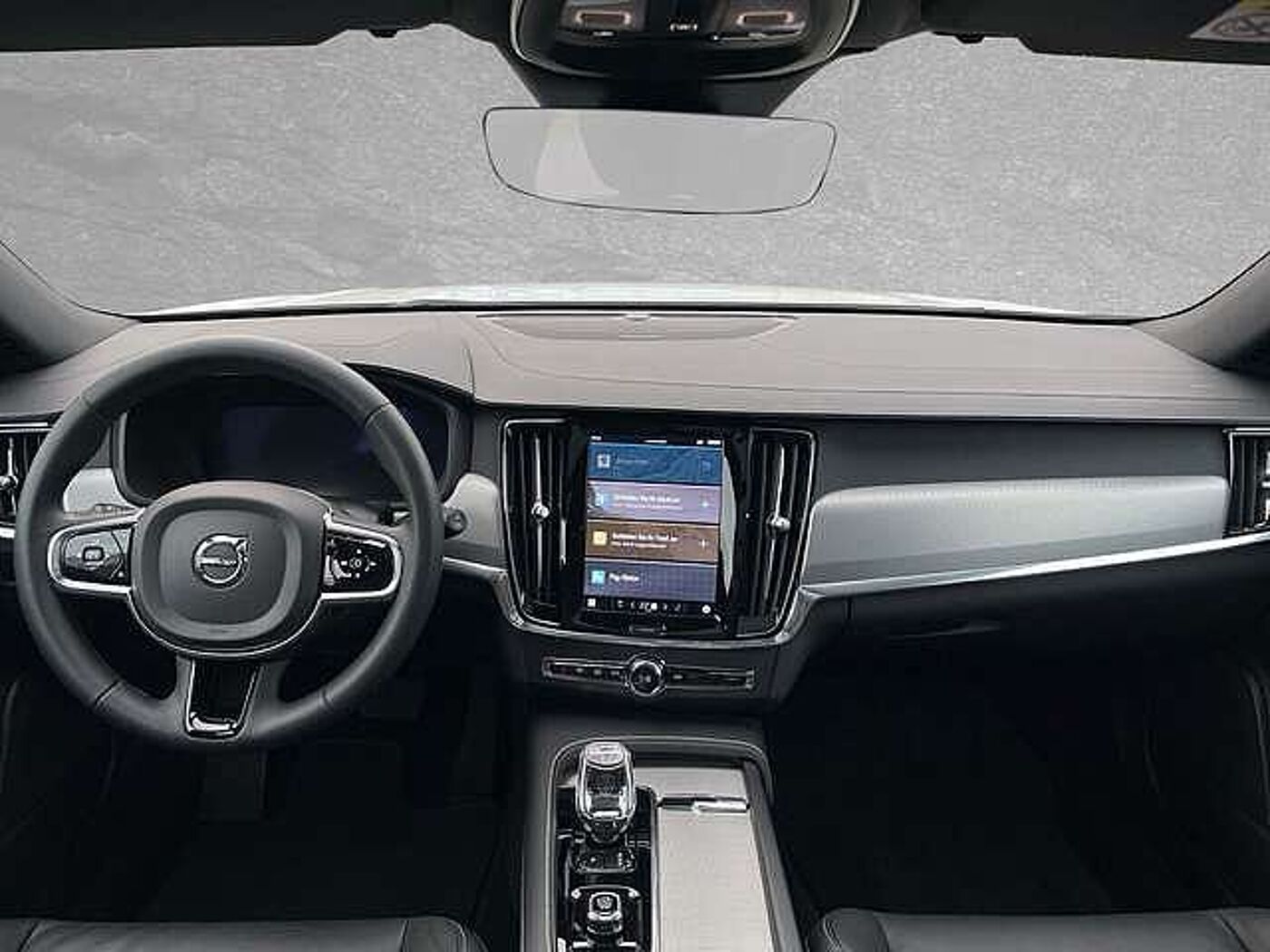 Volvo  B4 Mild-Hybrid Plus Dark ACC BLIS SD