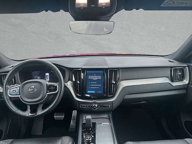 Volvo  B4 Mild-Hybrid R-Design Automatik LED SD