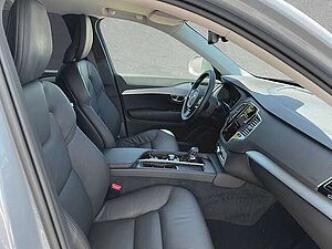 Volvo  B5 AWD Mild-Hybrid Core 7-Sitzer  ACC