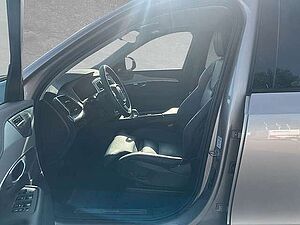 Volvo  T8 AWD Recharge Ultimate Dark 7-Sitzer AHK