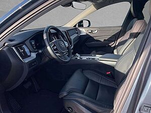 Volvo  T8 AWD Recharge Ultra Dark AHK ACC BLIS SD