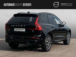 Volvo  B4 Mild-Hybrid Plus Dark AHK ACC BLIS
