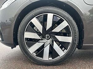 Volvo  T8 AWD Recharge Plus Dark ACC BLIS SD