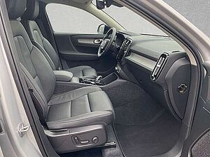 Volvo  B4 MILD Hybrid Automatik Plus Dark ACC BLIS