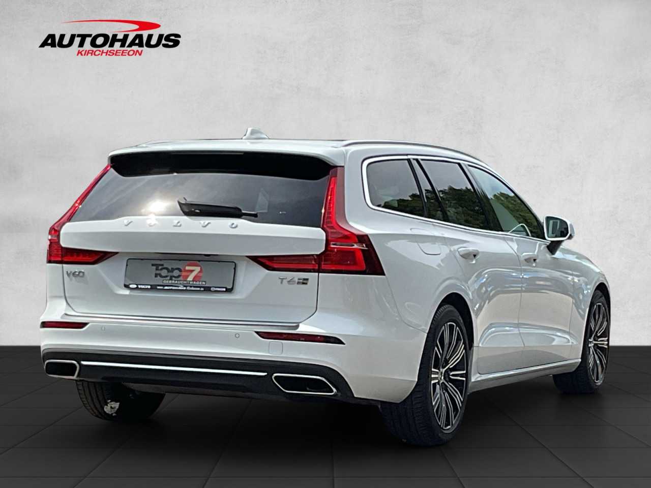 Volvo  Bluetooth Navi LED Vollleder Klima Standhzg Einparkhilfe el. Fenster