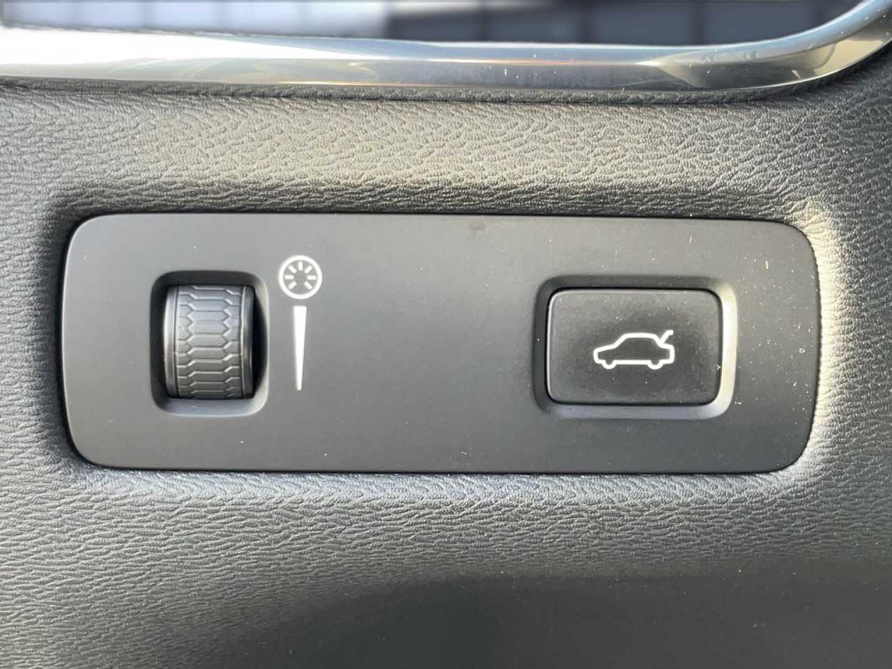Volvo  Navi LED Klima Einparkhilfe el. Fenster