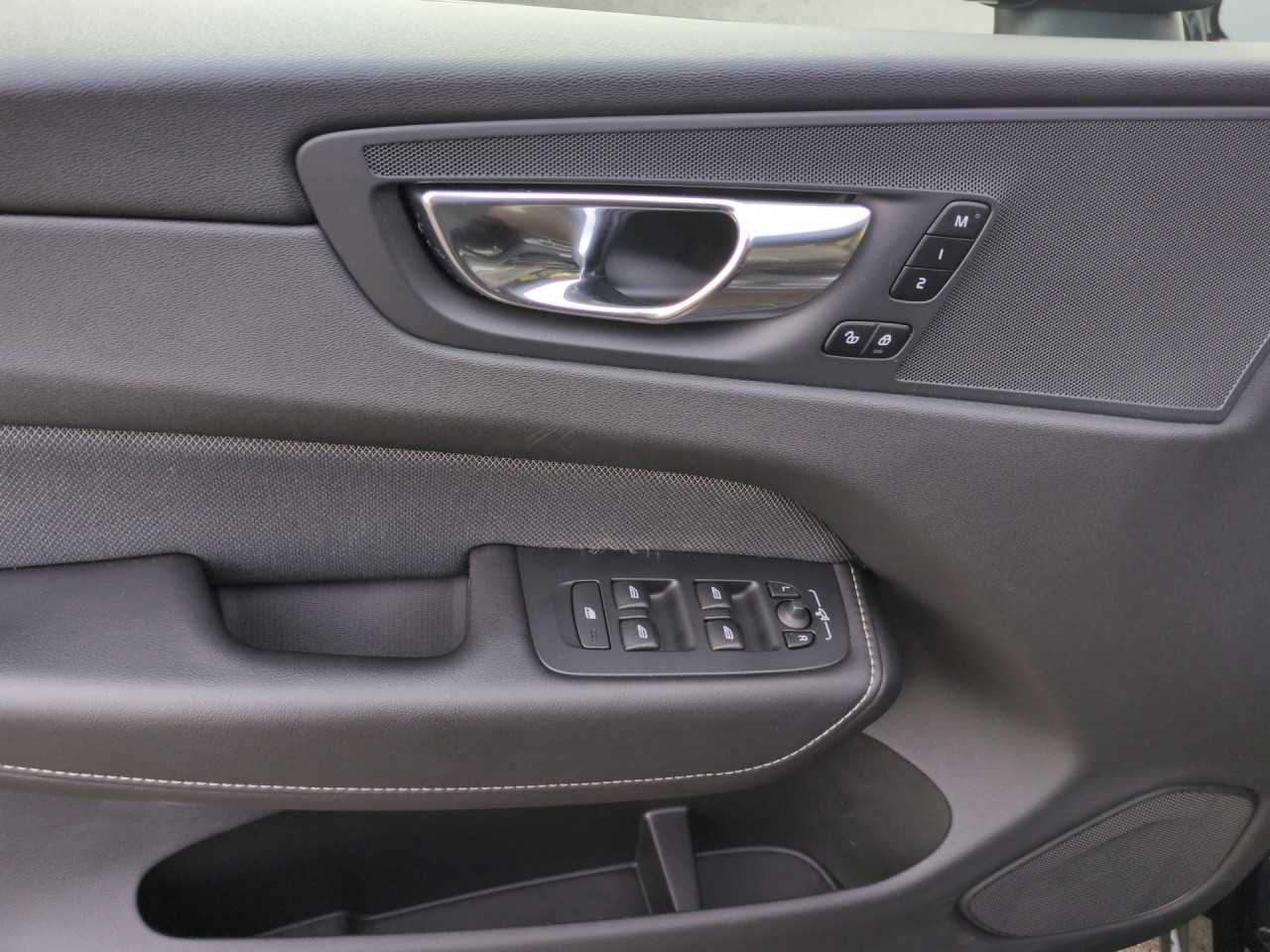 Volvo  Navi LED Klima Einparkhilfe el. Fenster