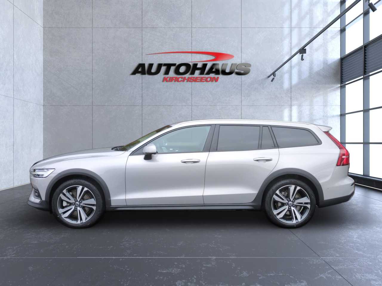 Volvo  Bluetooth Head Up Display Navi LED Klima Standhzg Einparkhilfe el. Fenster