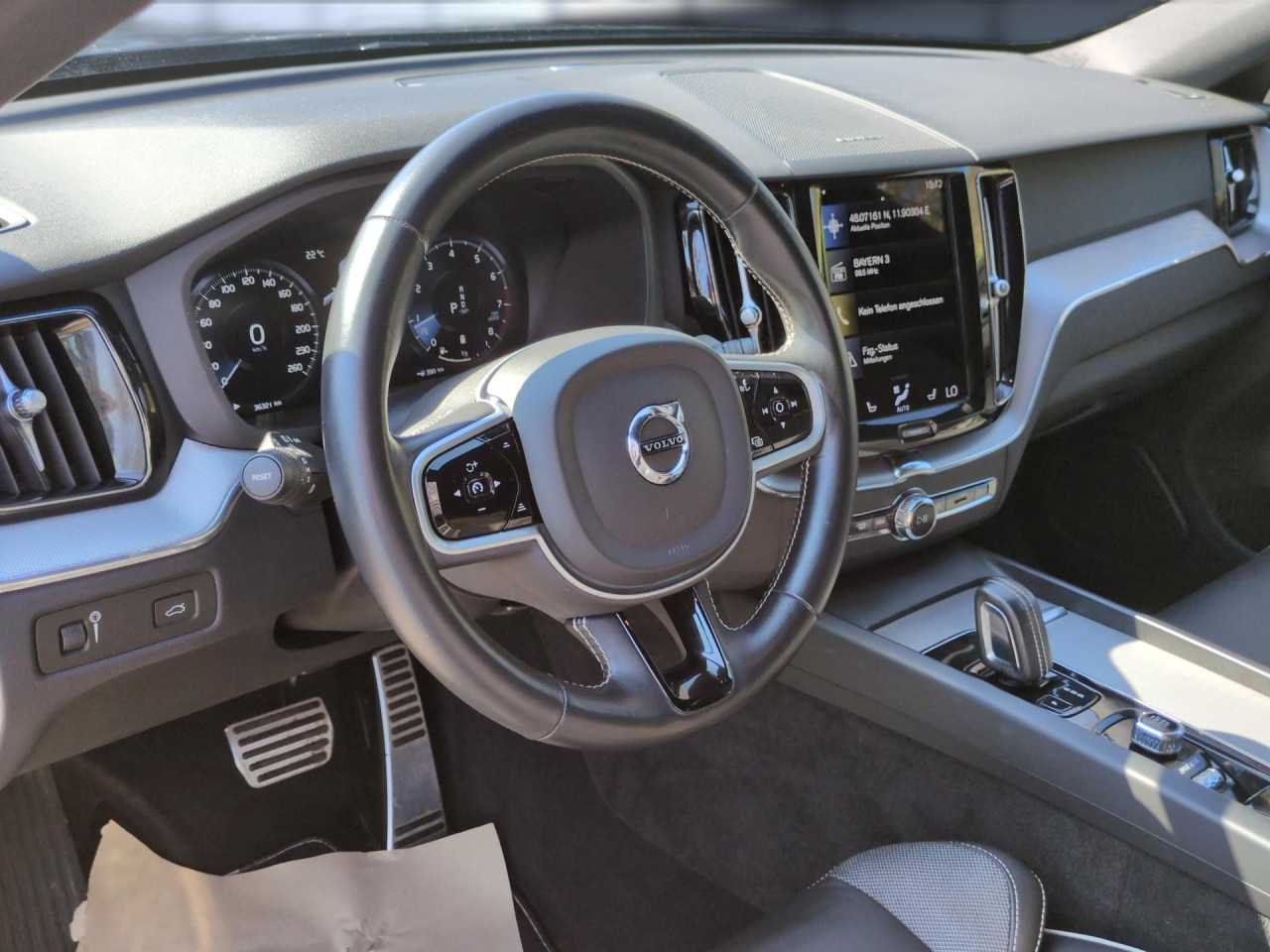Volvo  Navi LED Klima Einparkhilfe el. Fenster