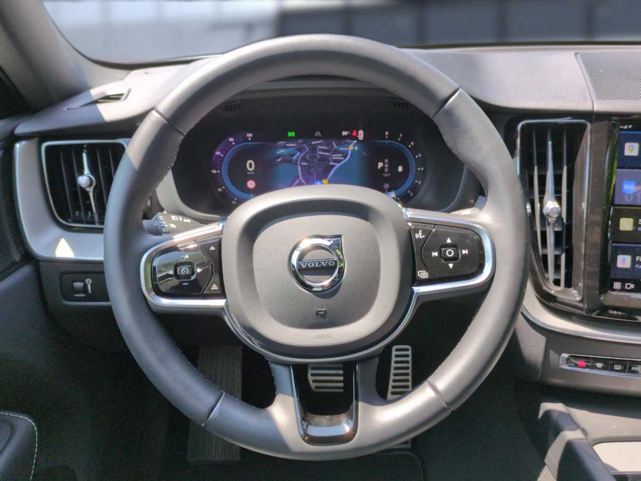 Volvo  Navi LED Klima Einparkhilfe el. Fenster