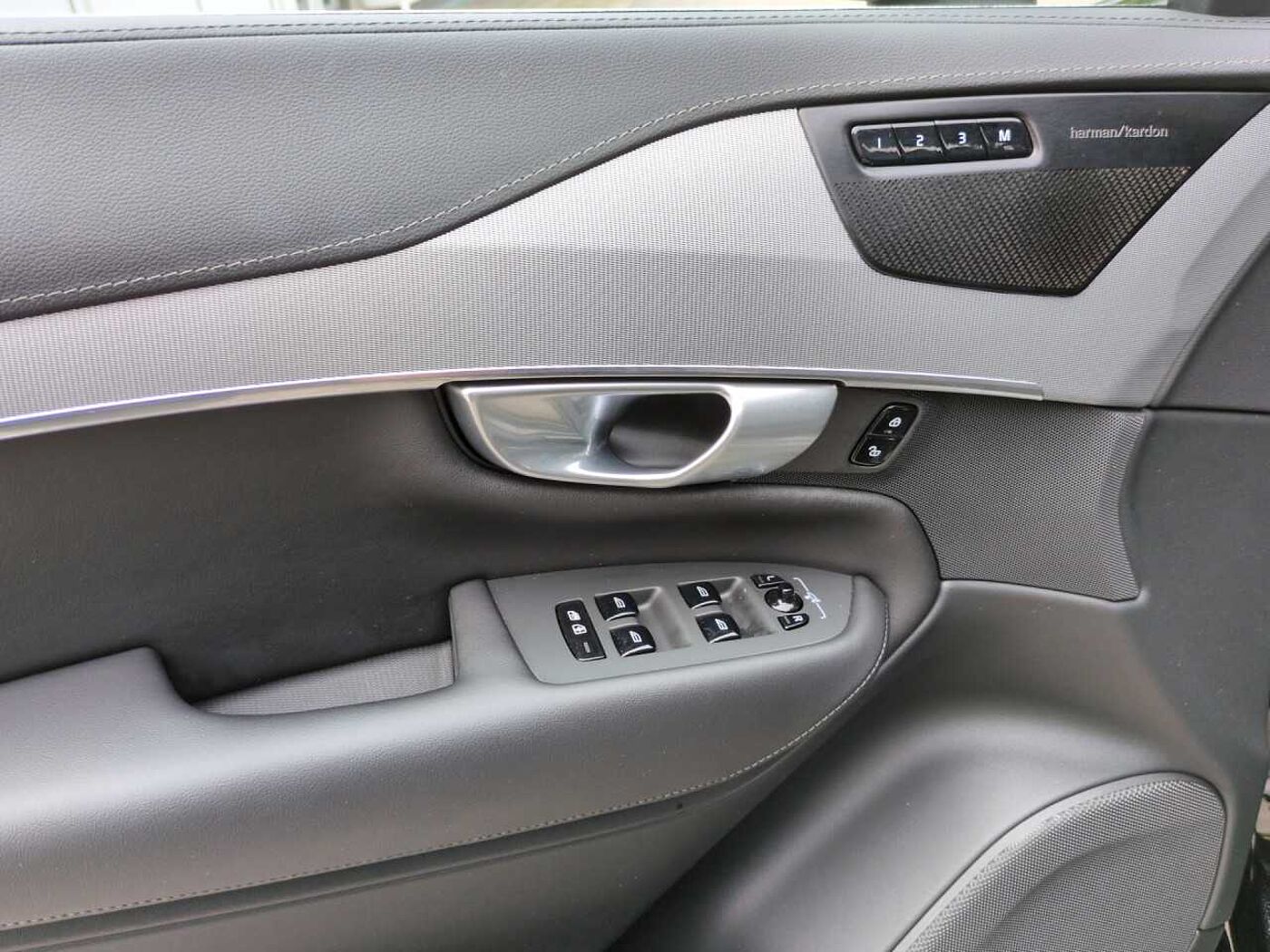 Volvo  Bluetooth LED Klima Standhzg Einparkhilfe el. Fenster