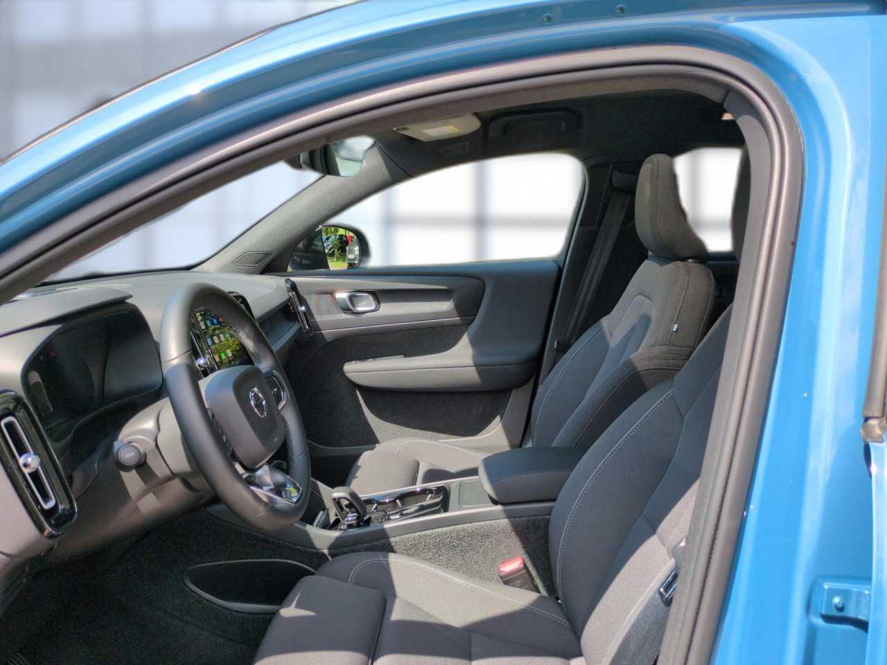 Volvo  Bluetooth Navi LED Klima Standhzg Einparkhilfe el. Fenster