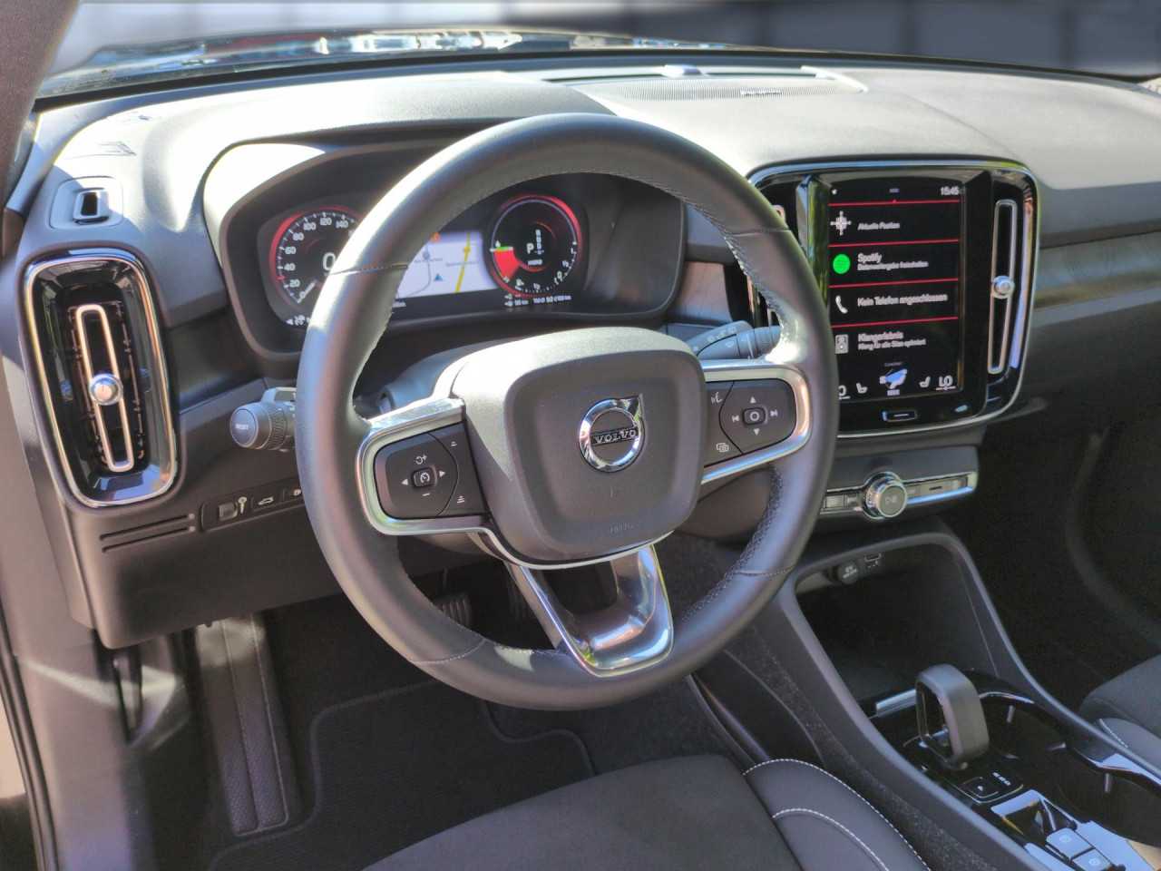 Volvo  Bluetooth Navi LED Klima Standhzg Einparkhilfe el. Fenster