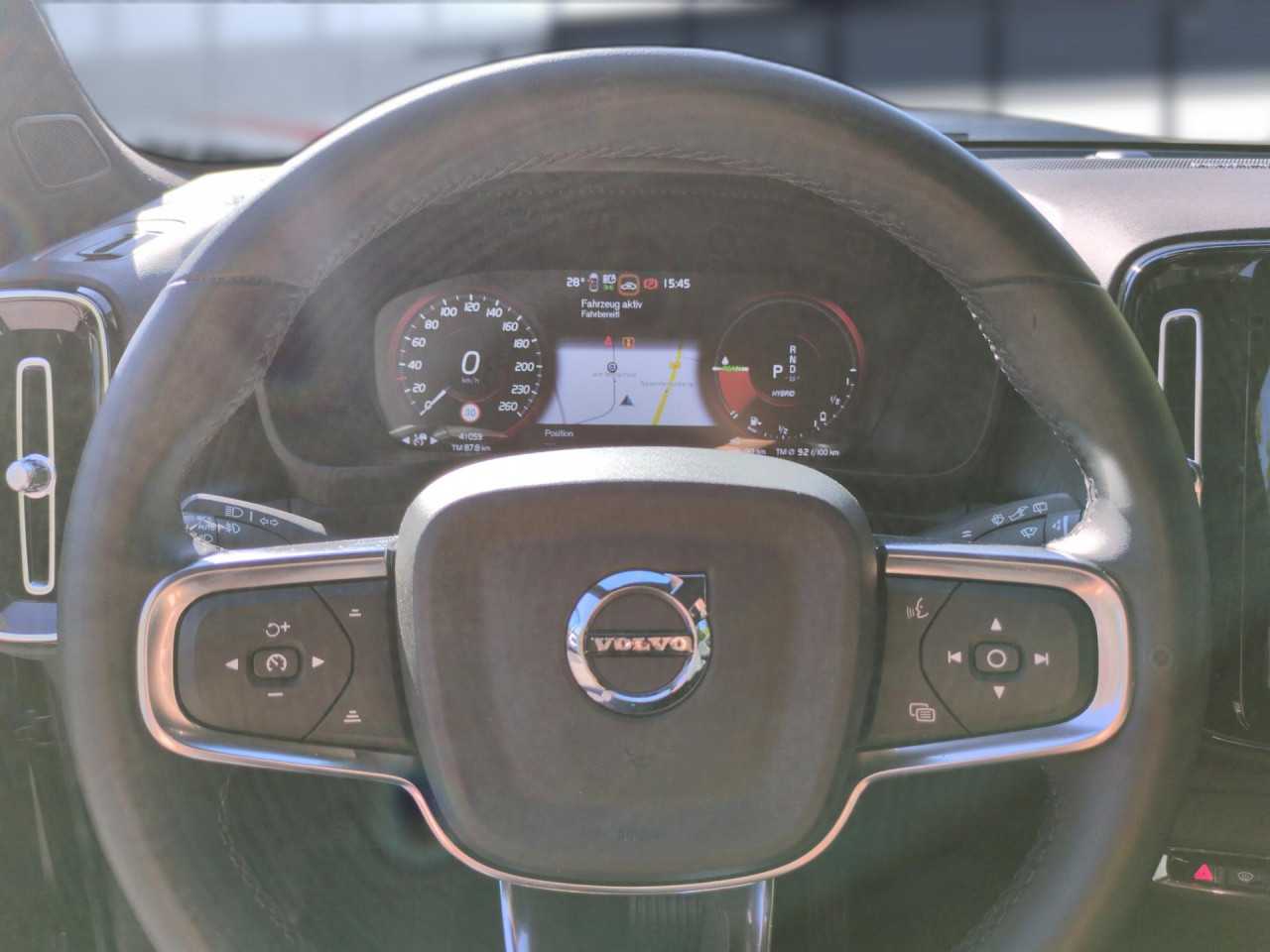 Volvo  Bluetooth Navi LED Klima Standhzg Einparkhilfe el. Fenster