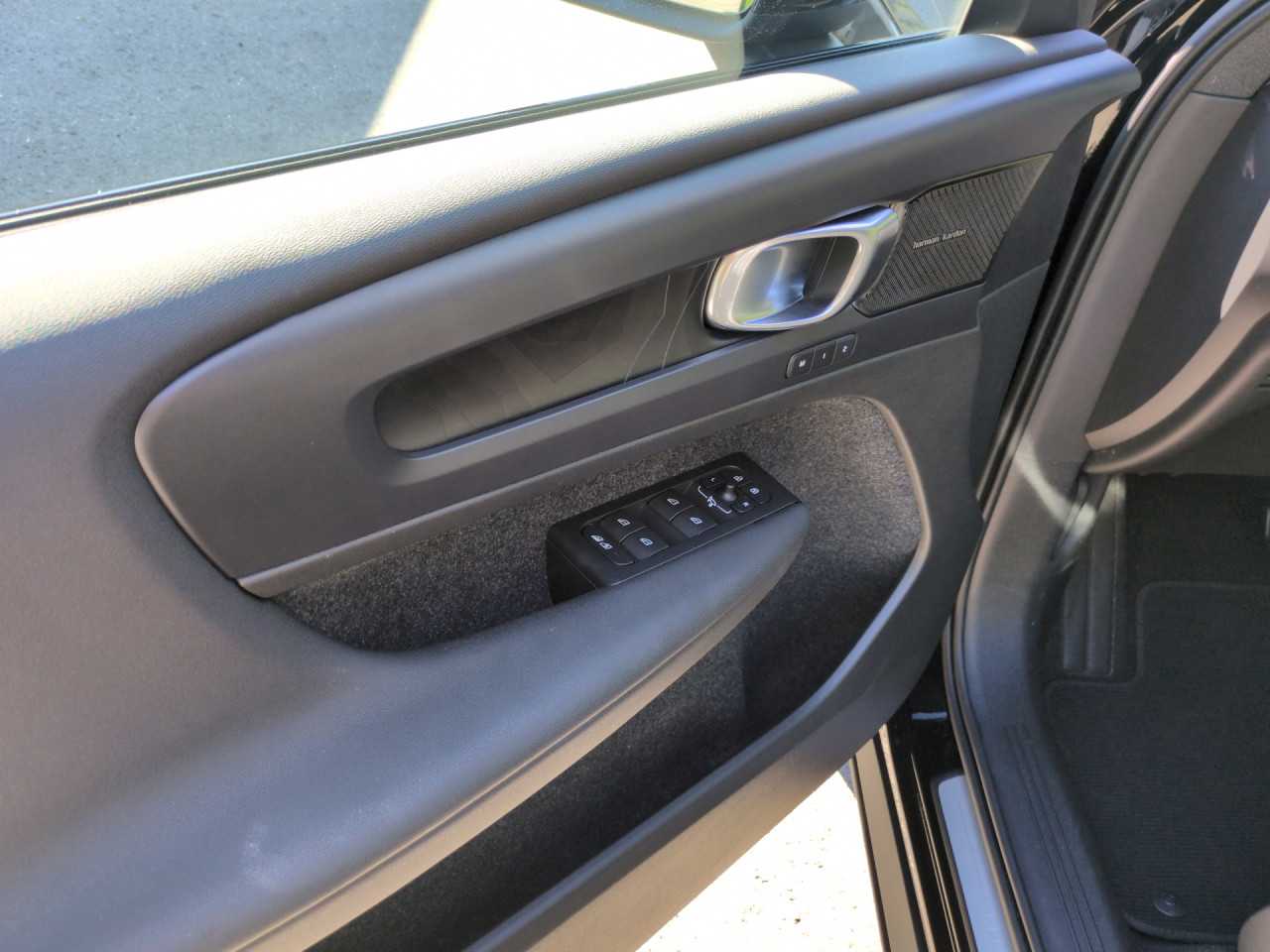 Volvo  Bluetooth Navi LED Klima Standhzg Einparkhilfe el. Fenster