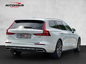 Volvo  Bluetooth Navi LED Vollleder Klima Standhzg Einparkhilfe el. Fenster