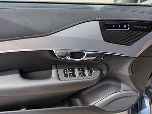 Volvo  Bluetooth Head Up Display Navi LED Vollleder Klima Standhzg Einparkhilfe el. Fen