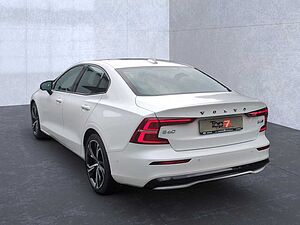 Volvo  Bluetooth Head Up Display LED Klima Einparkhilfe el. Fenster