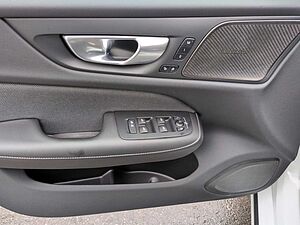 Volvo  Bluetooth Head Up Display LED Klima Einparkhilfe el. Fenster