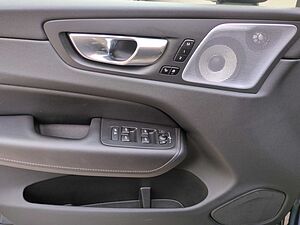 Volvo  Bluetooth Head Up Display LED Vollleder Klima Einparkhilfe el. Fenster