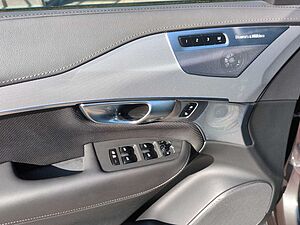 Volvo  Bluetooth Head Up Display Navi Vollleder Klima Standhzg Einparkhilfe el. Fenster