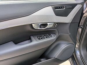 Volvo  Bluetooth Head Up Display Navi LED Vollleder Klima Standhzg Einparkhilfe el. Fen