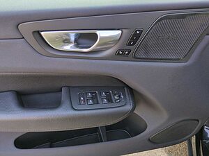 Volvo  Bluetooth LED Vollleder Klima Einparkhilfe el. Fenster