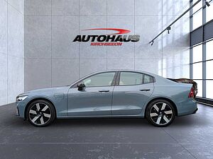Volvo  Bluetooth Navi LED Vollleder Klima Standhzg Einparkhilfe el. Fenster