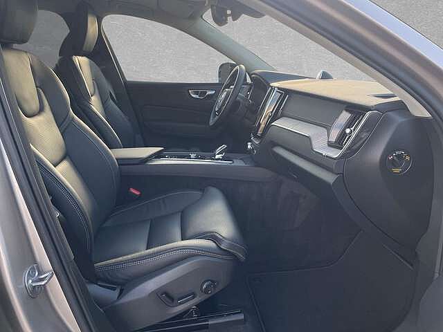 Volvo  T8 Plug-in Hybrid AWD Ultra Dark AHK ACC