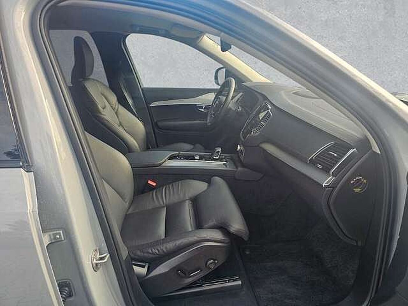 Volvo  T8 AWD Plus Dark 7-Sitzer ACC BLIS