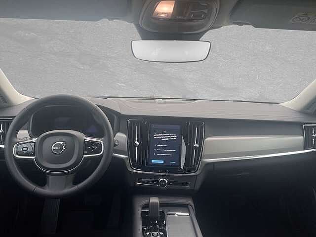 Volvo  B4 Mild Hybrid Ultimate Bright AHK ACC HUD