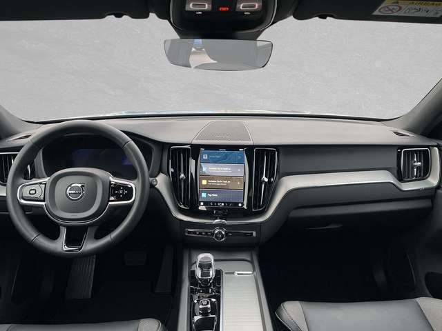 Volvo  B4 Mild-Hybrid Plus Dark AHK ACC BLIS