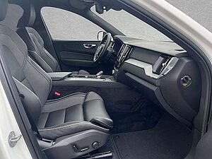 Volvo  T6 AWD Recharge Plus Dark ACC BLIS SD