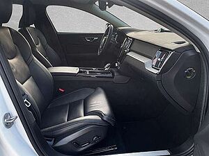 Volvo  T8 AWD Recharge Ultimate Dark ACC BLIS SD