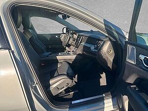 Volvo  T8 AWD Recharge Ultimate Dark AHK ACC BLIS
