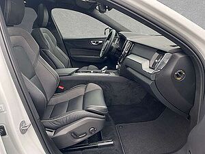 Volvo  T6 AWD Recharge Plus Dark AHK ACC BLIS