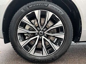 Volvo  B4 Mild-Hybrid Plus Dark AHK ACC BLIS