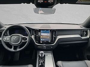 Volvo  B4 Mild-Hybrid Plus Dark AHK ACC BLIS