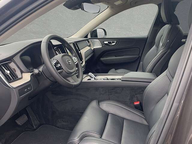 Volvo  T6 Plug-in Hybrid AWD Ultra Dark AHK