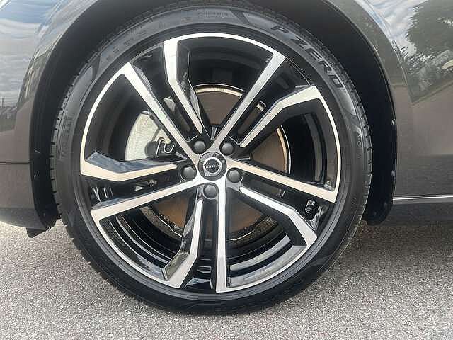 Volvo  T8 AWD Recharge Ultimate Dark ACC BLIS