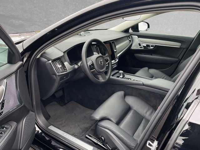 Volvo  B5 AWD Mild-Hybrid Ultimate Dark ACC BLIS SD