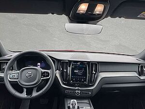 Volvo  B5 AWD Mild-Hybrid Plus Dark AHK ACC BLIS