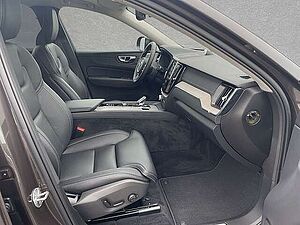 Volvo  T6 Plug-in Hybrid AWD Ultra Dark AHK