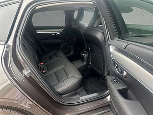 Volvo  T8 AWD Recharge Plus Dark ACC BLIS SD
