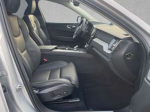 Volvo  T8 Plug-in Hybrid AWD Ultra Dark AHK