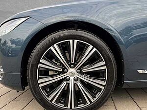 Volvo  B5 AWD Mild-Hybrid Ultimate Bright ACC BLIS