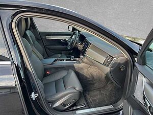 Volvo  B5 AWD Mild-Hybrid Ultimate Bright ACC BLIS