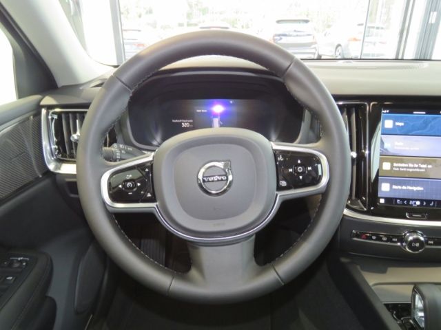 Volvo  B4 Diesel Plus Bright 360Grad Harman/Kardon